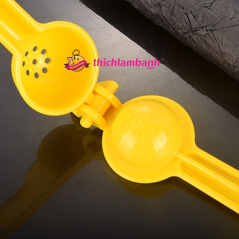 Dụng cụ ép chanh nhựa Dụng cụ ép chanh nhựa