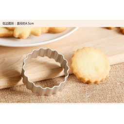 hình tròn răng cưa - Khuôn nhấn bánh quy TQ