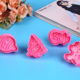  Bộ 4 nhấn nhựa lò xo giáng sinh noel hồng