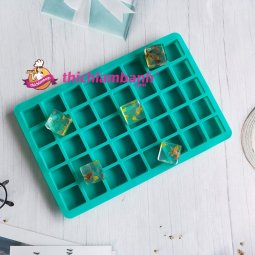 Khuôn silicon 40 ô vuông 3cm
