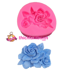 4D Silicon Chùm hoa hồng H8245